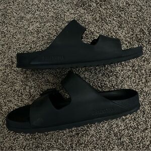 Woman’s Black Birkenstocks